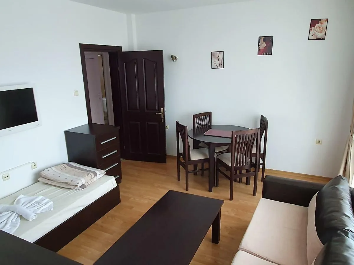 Santa Maria Hotel Burgas 2*,
